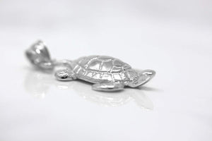 CaliRoseJewelry Sterling Silver Lucky Honu Sea Turtle Tortoise Longevity Charm Pendant Necklace