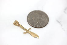Load image into Gallery viewer, Handmade Scimitar Arabic Arabian Middle Eastern Sword in Gold