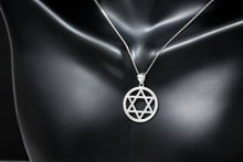 Load image into Gallery viewer, Jewish Star of David in Rope Charm Pendant and Necklace in Gold